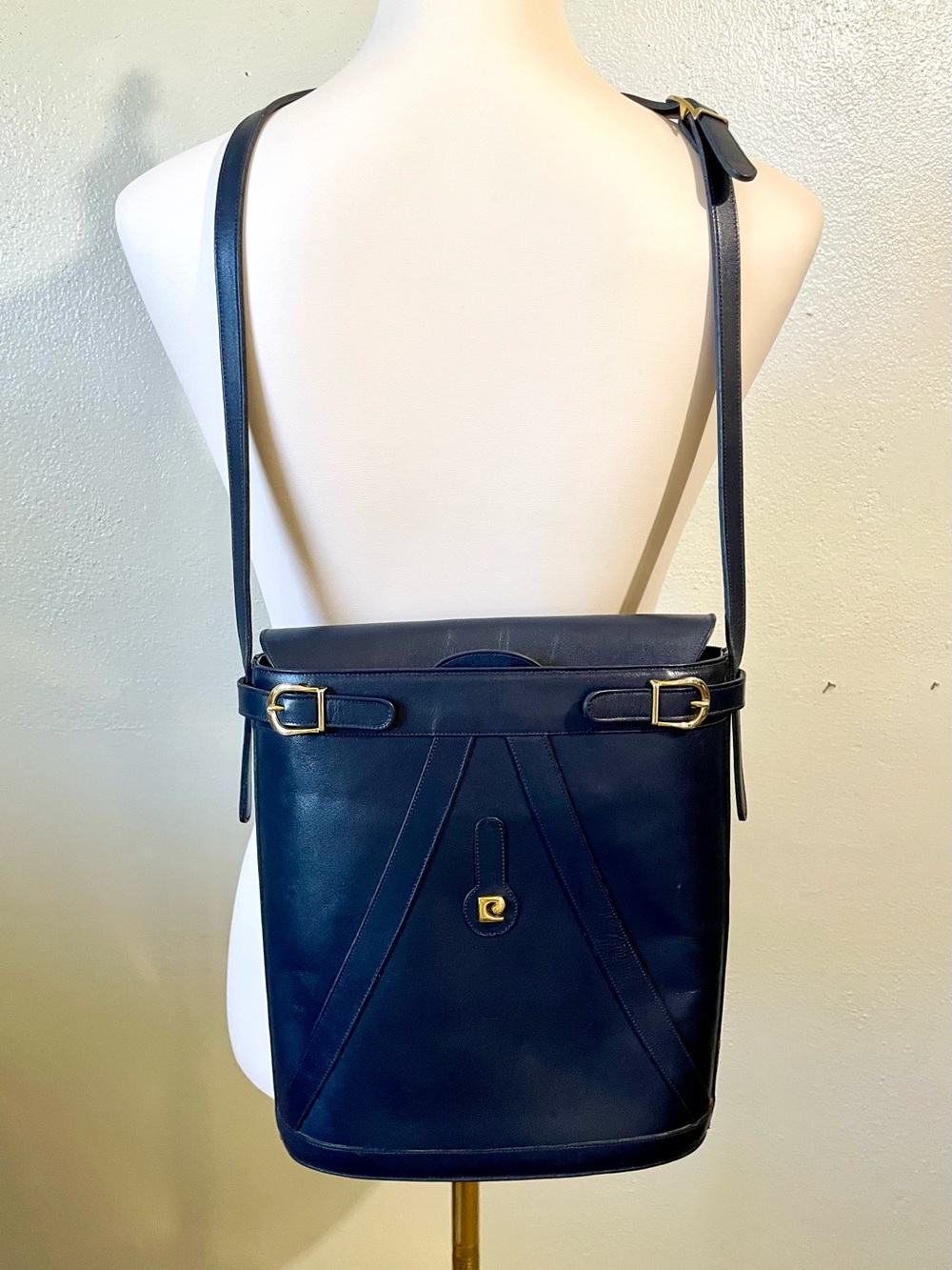 Pierre Cardin Navy Leather Crossbody Organizer Bag Minimalist Classic Purse Tote